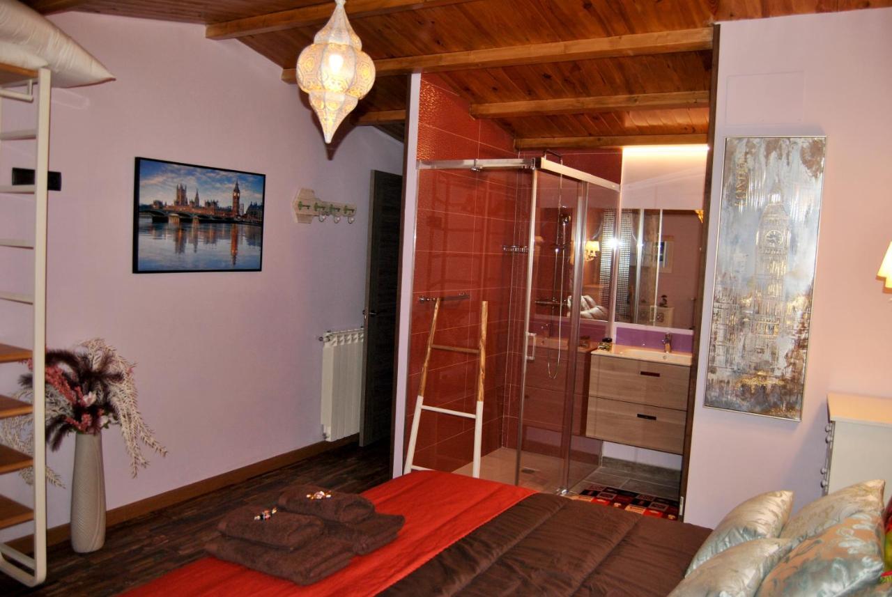Complejo Casas Rurales Mansiones Y Villas Deluxe Collado Mediano Ngoại thất bức ảnh