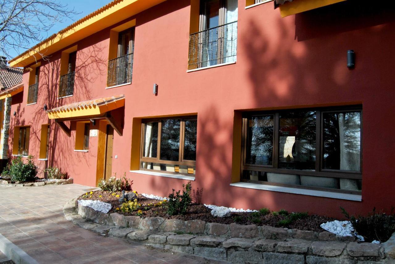 Complejo Casas Rurales Mansiones Y Villas Deluxe Collado Mediano Ngoại thất bức ảnh