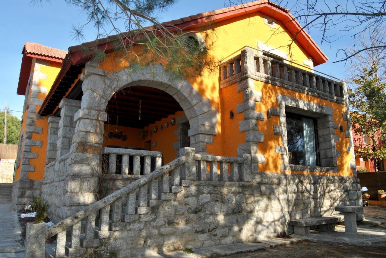 Complejo Casas Rurales Mansiones Y Villas Deluxe Collado Mediano Ngoại thất bức ảnh