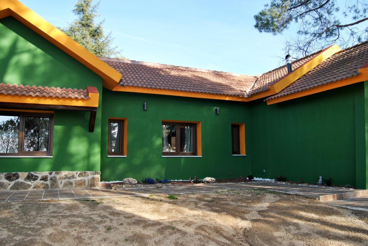 Complejo Casas Rurales Mansiones Y Villas Deluxe Collado Mediano Ngoại thất bức ảnh